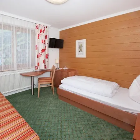 Fortuna Guest house 3*